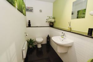 FENWICK DRIVE- click for photo gallery